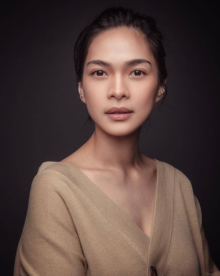 inspirasi makeup wisuda ala Mesty Ariotedjo (instagram.com/mestyariotedjo)