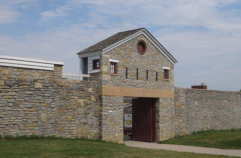 Fort Snelling (commons.wikimedia.org/Ken Lund)