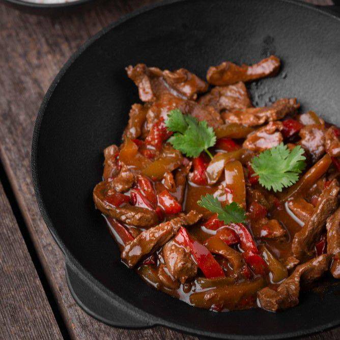 daging masak bumi hangus (freepik.com/freepik)