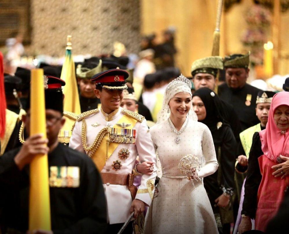 Potret Royal Bersanding Ceremony Pangeran Abdul Mateen - Anisha Rosnah