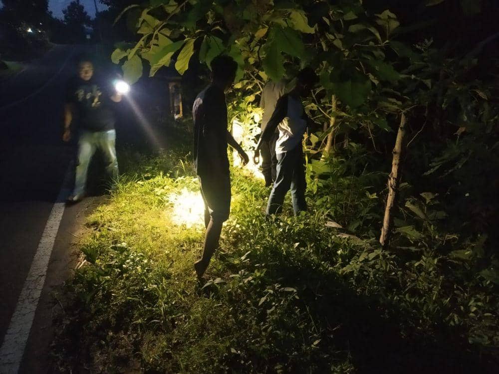 Warga amankan dua remaja yang diduga membawa senjata tajam.(Dok.Polres Bantul)