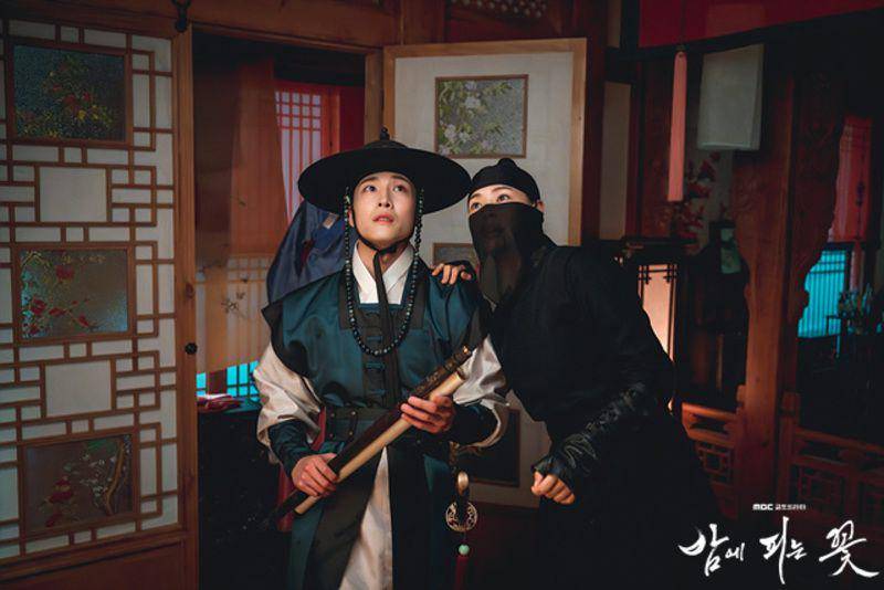 cuplikan drakor Knight Flower (dok. MBC/Knight Flower)