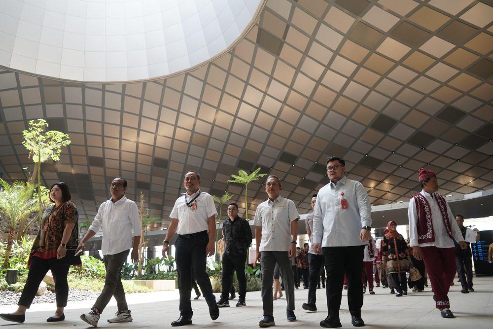 Peninjauan persiapan operasional Bandara Dhoho Kediri. IDN Times/ istimewa