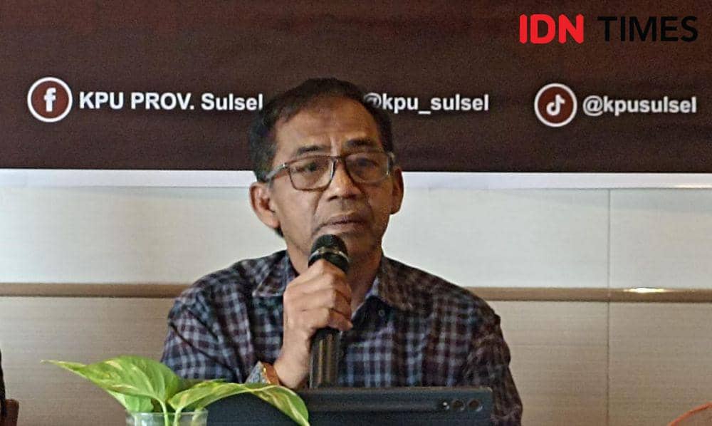 Koordinator Divisi Perencanaan dan Logistik KPU Sulsel, Marzuki. IDN Times/Dahrul Amri Lobubun