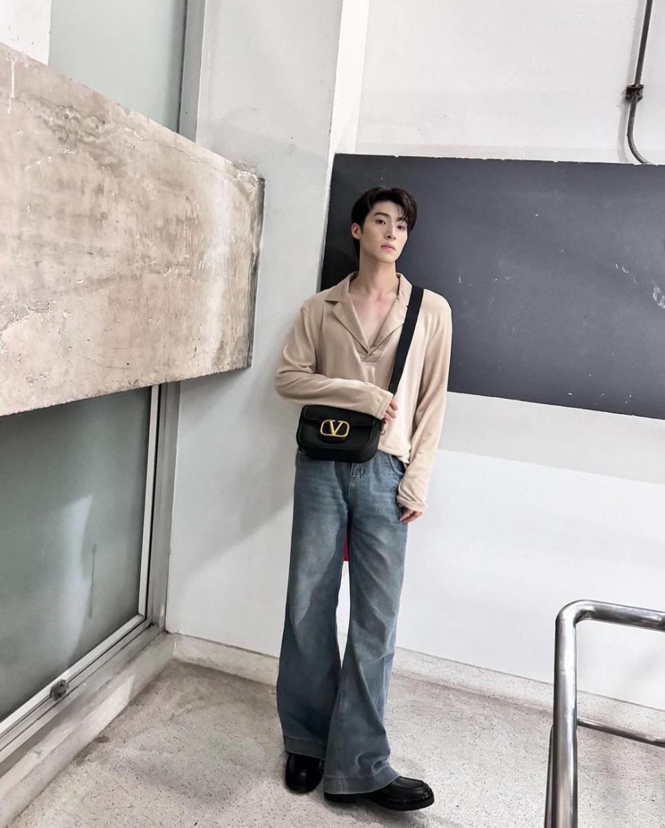 Blue Pongtiwat (instagram.com/blue_pongtiwat)