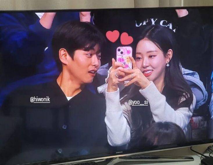 potret cast Single’s Inferno 3 datang ke pertandingan Lee Gwan Hee (instagram.com/yoo_si)