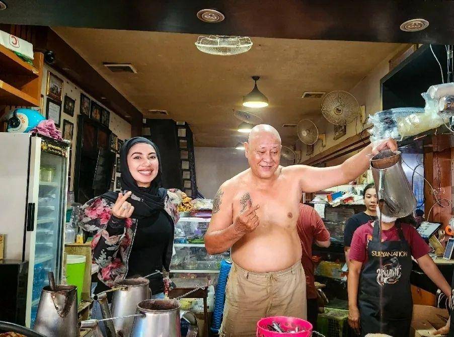 Kopi Asiang (instagram.com/selvilusiana)
