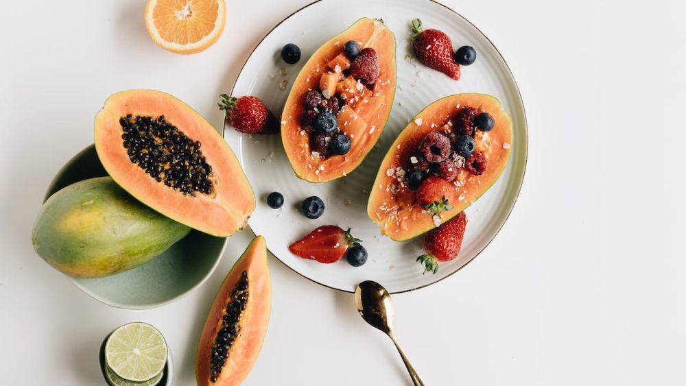 ilustrasi buah pepaya (pexels.com/alleksana)