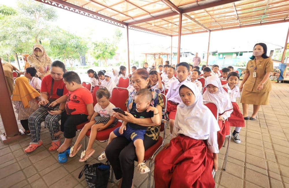 Hari pertama Pencanangan Sub Pekan Imunisasi Nasional (PIN) Polio Kota Solo. (Dok/Humas Pemkot Solo)