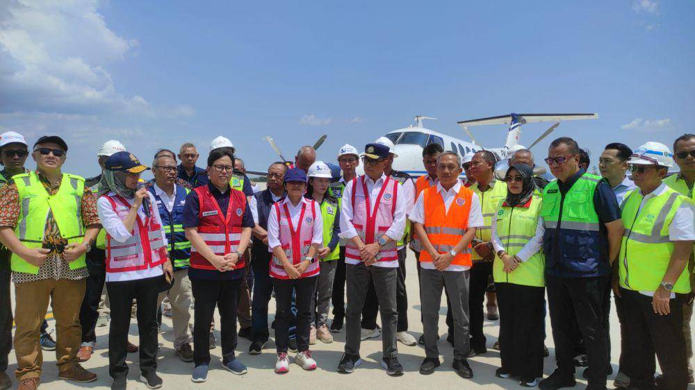 Peninjauan persiapan operasional Bandara Dhoho Kediri. IDN Times/ istimewa