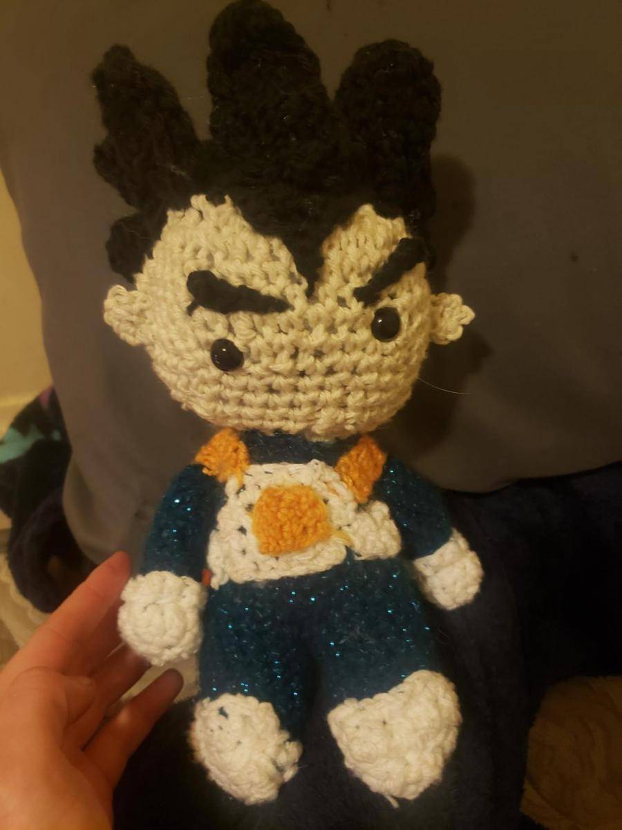 potret rajutan tangan bertema Dragon Ball (reddit.com/user/thisislikemythirdone)