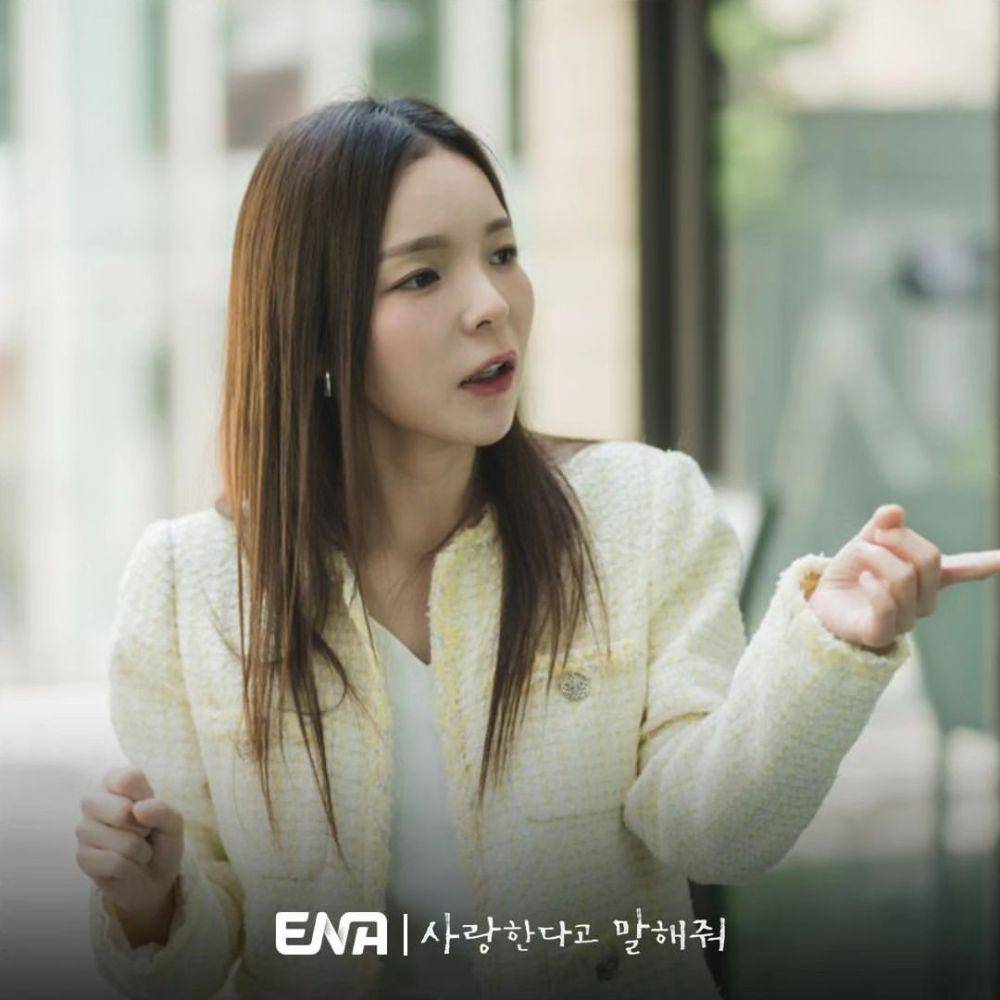 cast Tell Me That You Love Me (instagram.com/channel.ena.d)