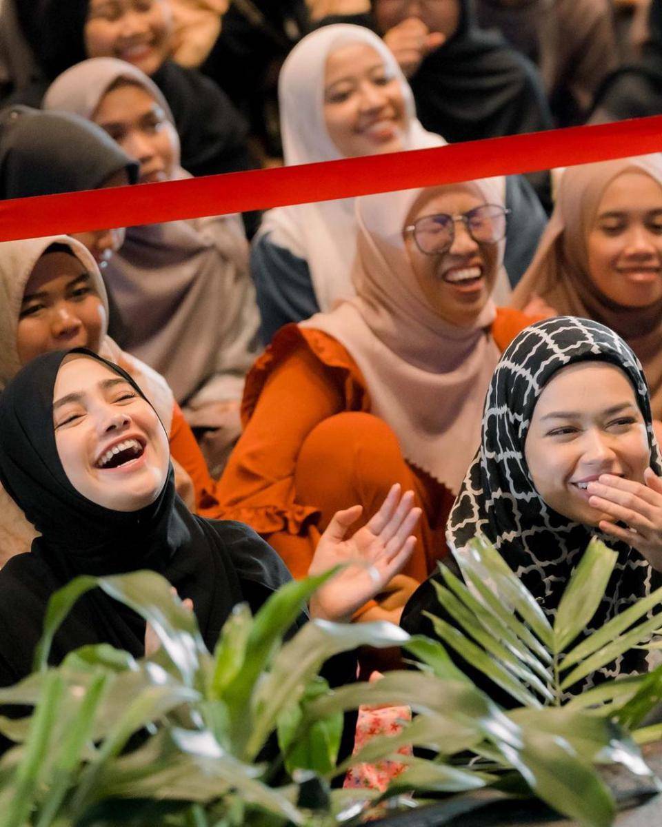 potret Rebecca Klopper dan Syifa Hadju (instagram.com/rklopperr)