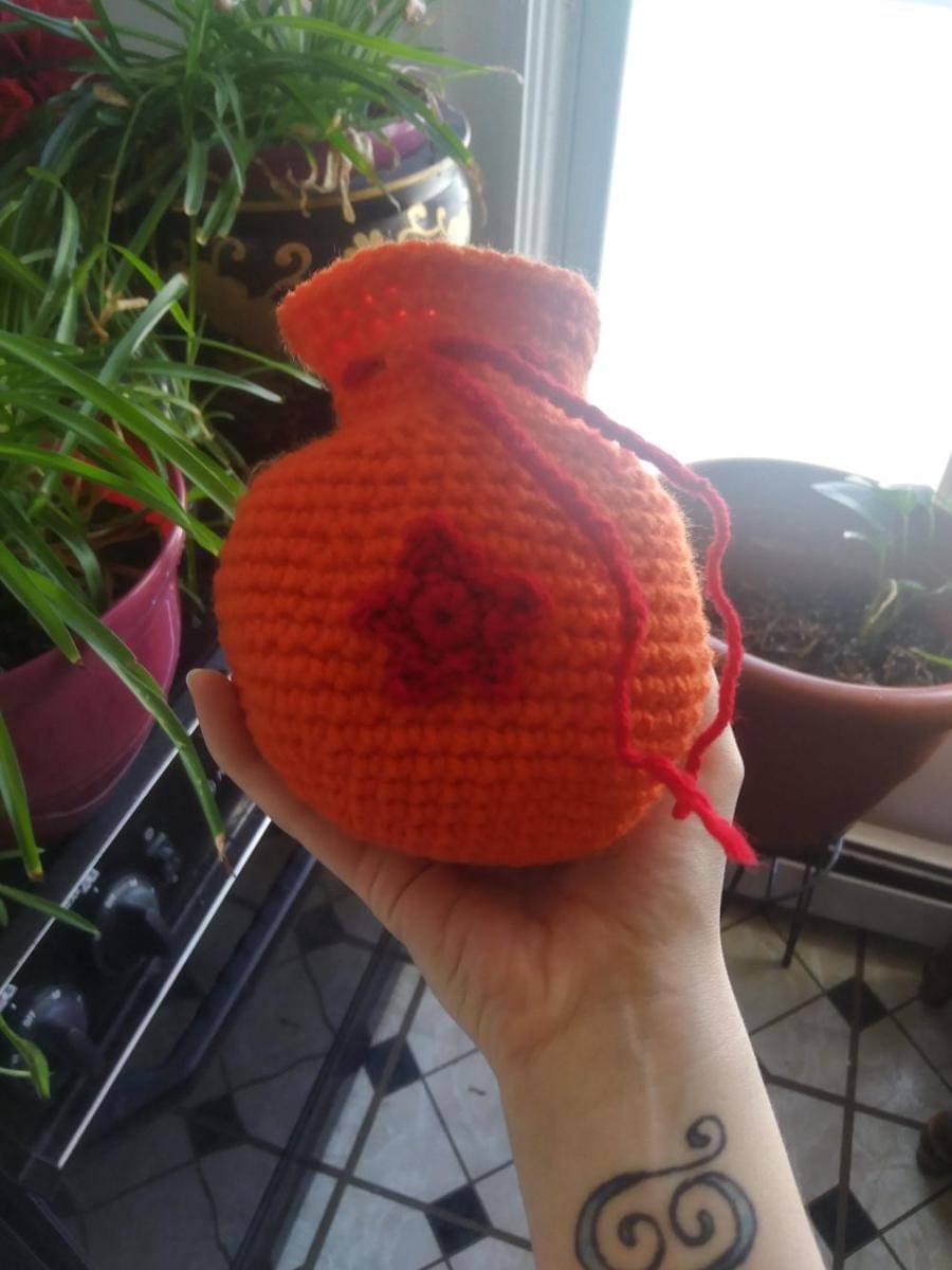 potret rajutan tangan bertema Dragon Ball (reddit.com/user/sunnydaze26)
