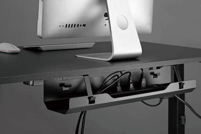 Rak kabel bawah meja (nordicantenna.com)