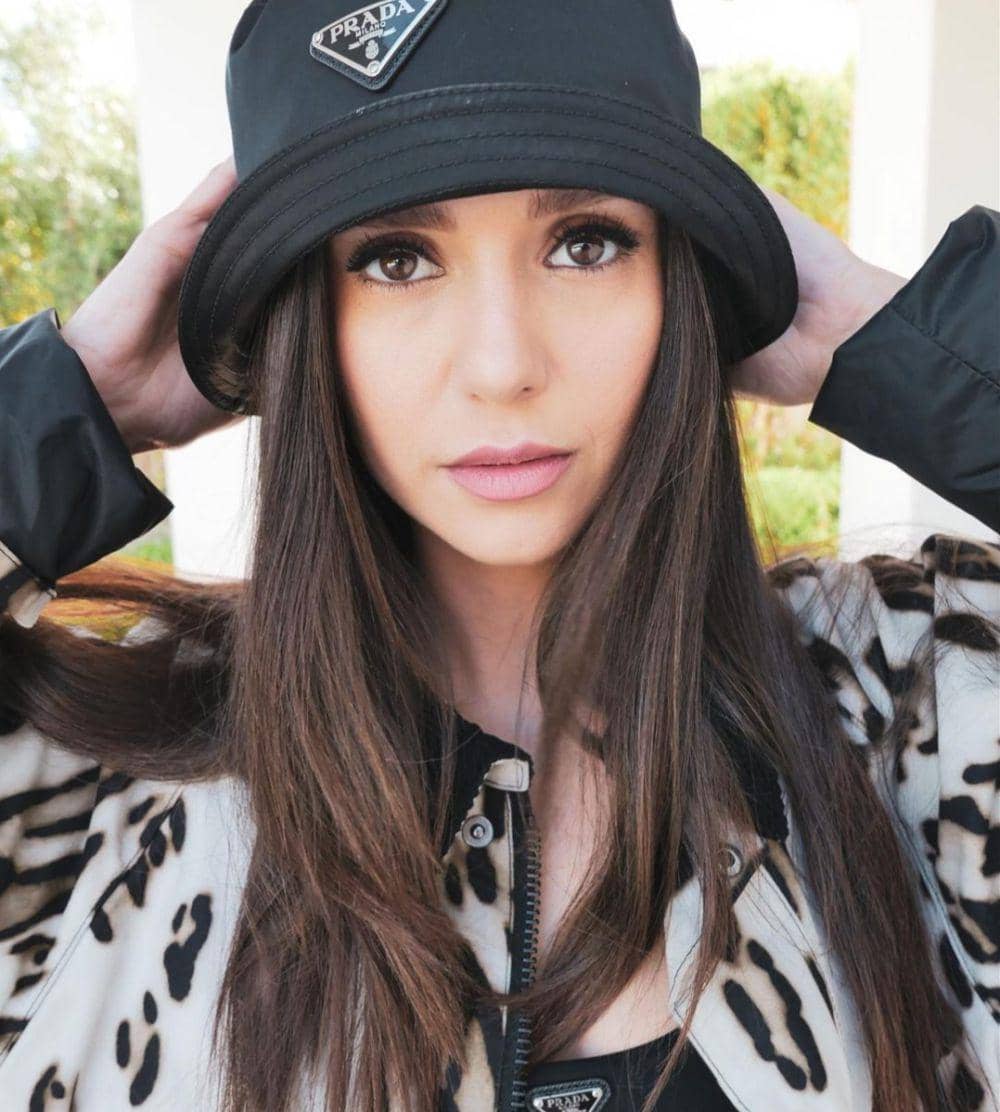 Nina Dobrev (instagram.com/nina)