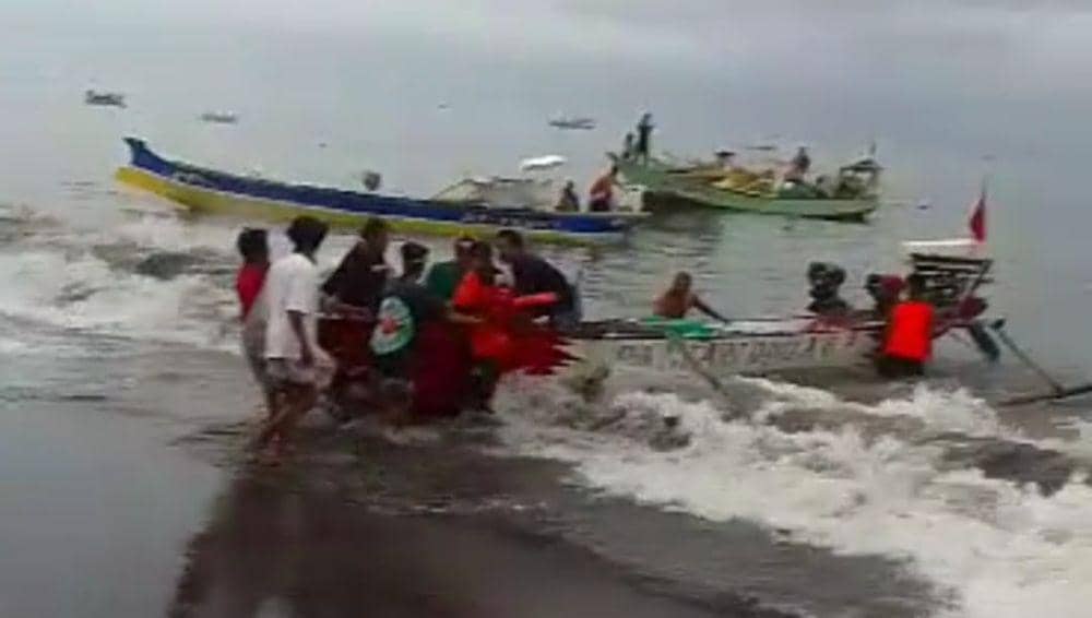 Remaja 13 Tahun Asal Lombok Tengah Tewas Digulung Ombak