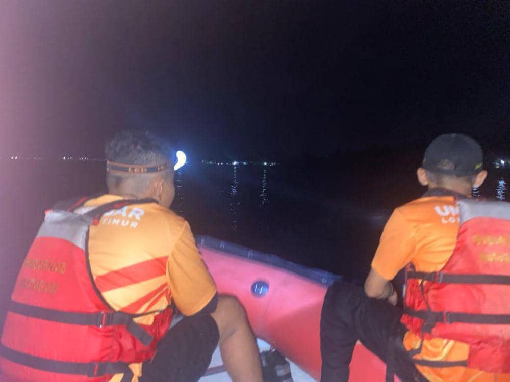 Tim SAR gabungan saat melakukan pencarian. (dok. SAR Mataram)