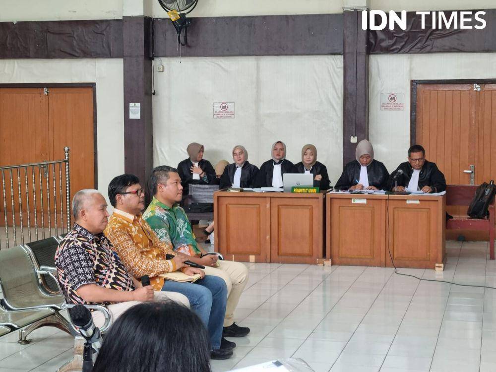 Sidang lanjutan dugaan korupsi akusisi saham PT SBS oleh PTBA melalui anak perusahaan PT BMI (IDN Times/Rangga Erfizal)