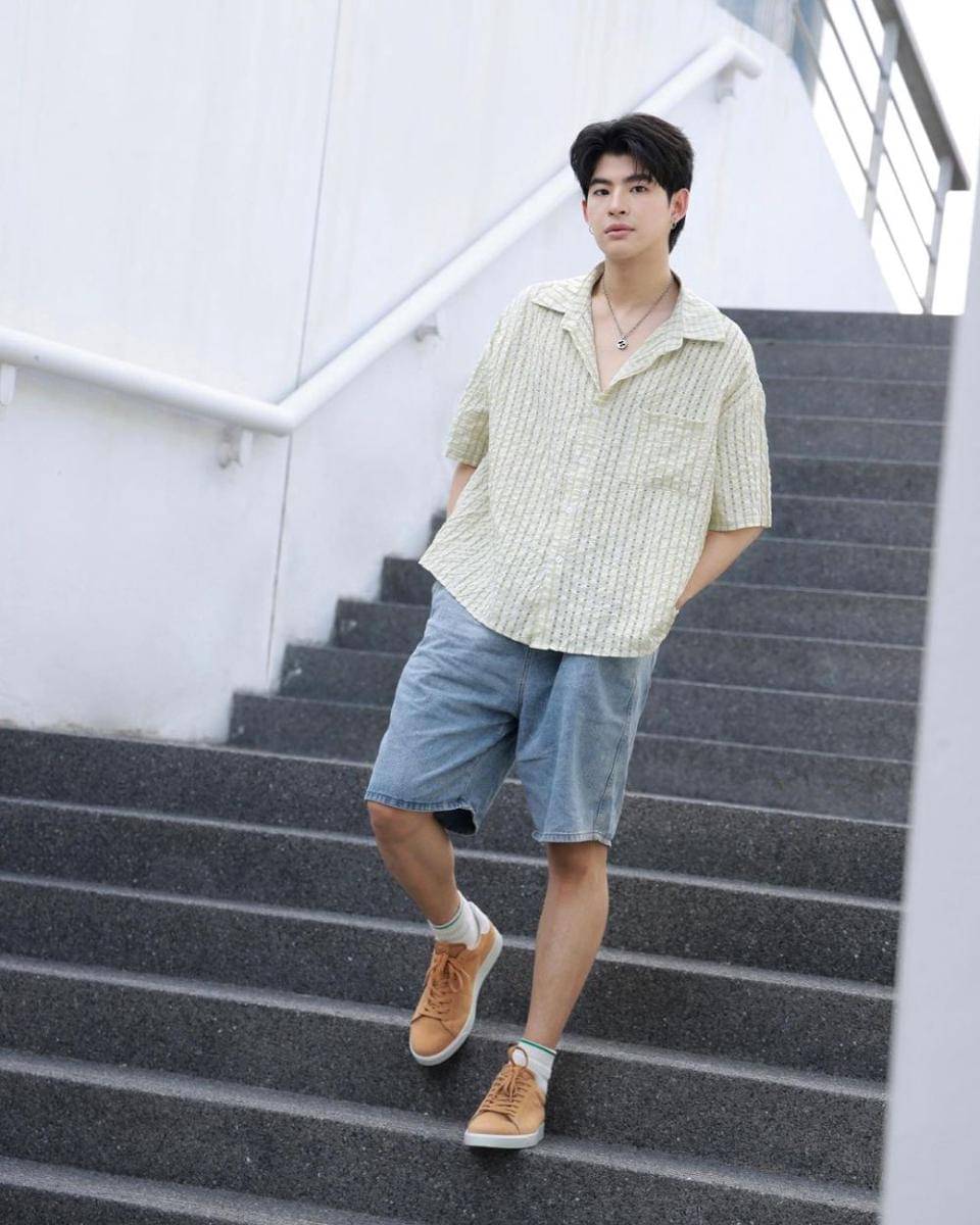 mix and match short pants ala Mark Pakin (instagram.com/mmarkpkk)