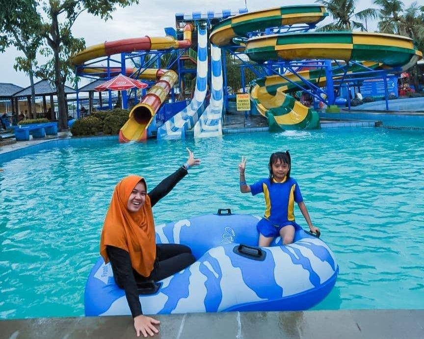 Saygon Waterpark (instagram.com/wulanshiena)