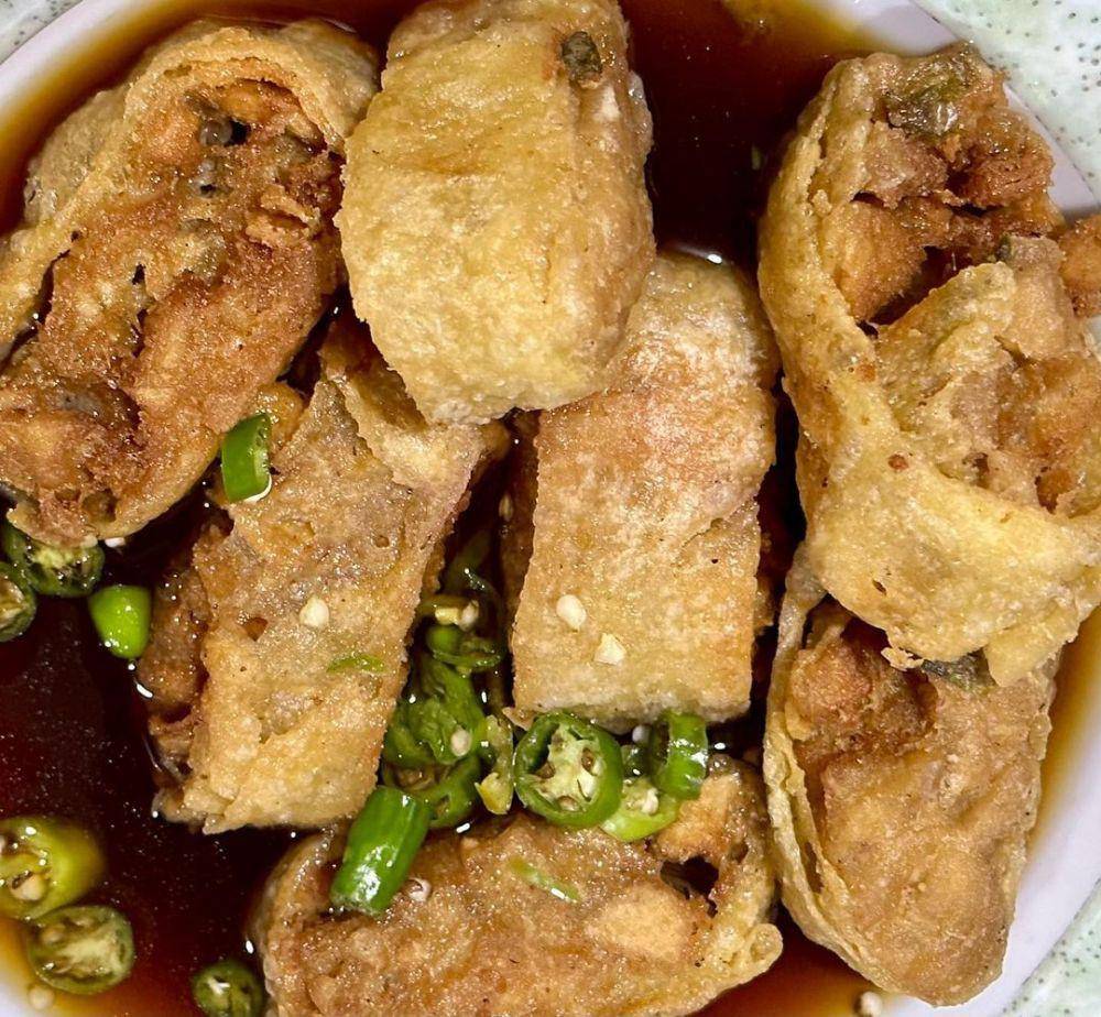 Ayam Gohyong Babe Malaya (instagram.com/mangan_makan)