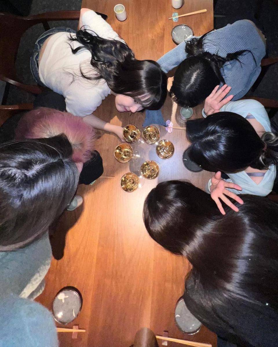 GFRIEND rayakan anniversary ke-9 (instagram.com/every__nn)
