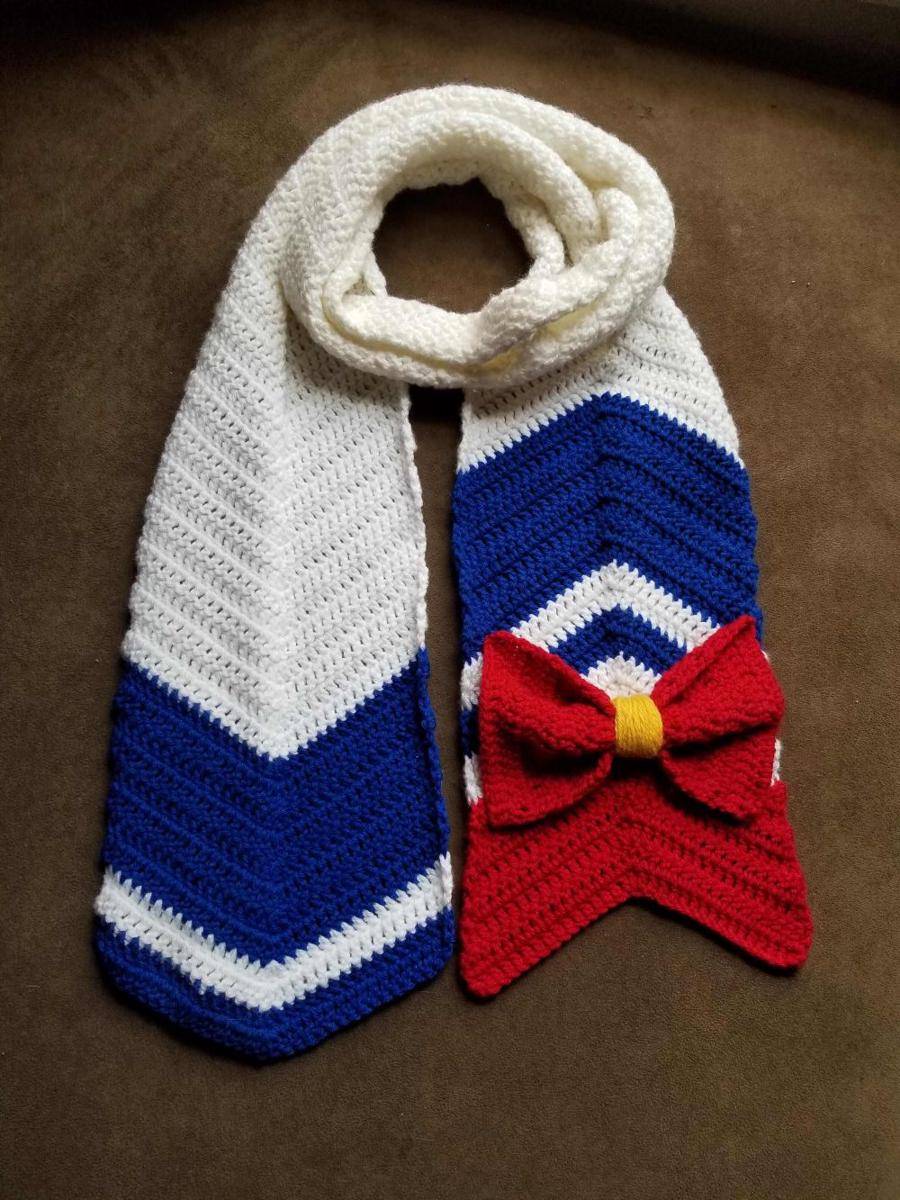 potret rajutan tangan bertema Sailor Moon (reddit.com/user/raiderettesam)