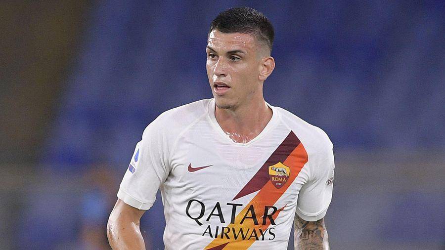 Roger Ibanez saat berseragam AS Roma. (asroma.com)