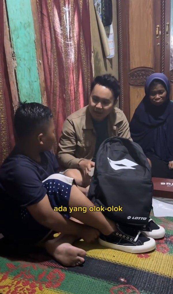 penjelasn tren 'aa kasihan aa' (tiktok.com/donnyrapu)