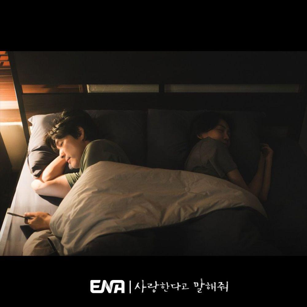 Jung Woo Sung dan Shin Hyun Bin di Tell Me That You Love Me (instagram.com/channel.ena.d)