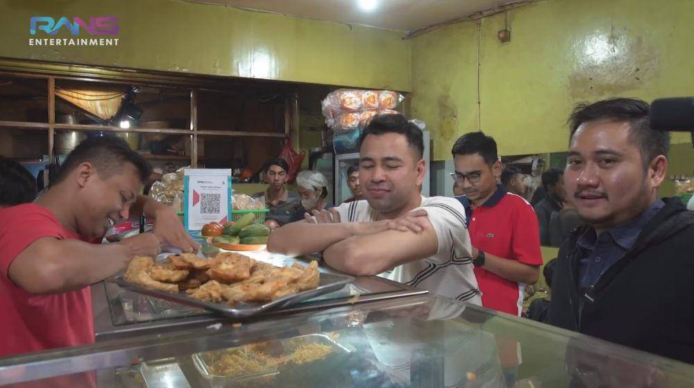 Raffi Ahmad makan di warteg (YouTube.com/Rans Entertainment)