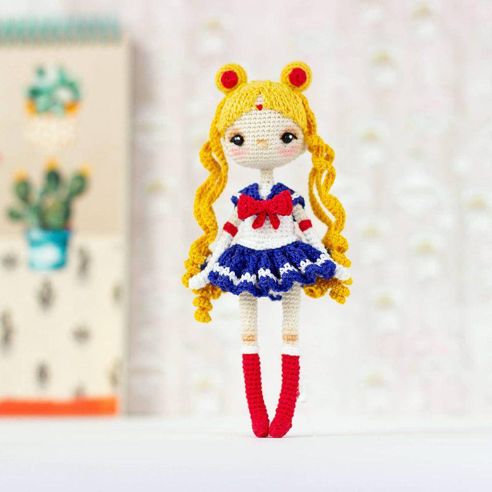 potret rajutan tangan bertema Sailor Moon (reddit.com/user/Kate_doll_art)