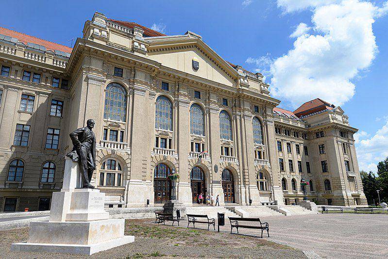 University of Debrecen (commons.wikimedia.org/Unideb)