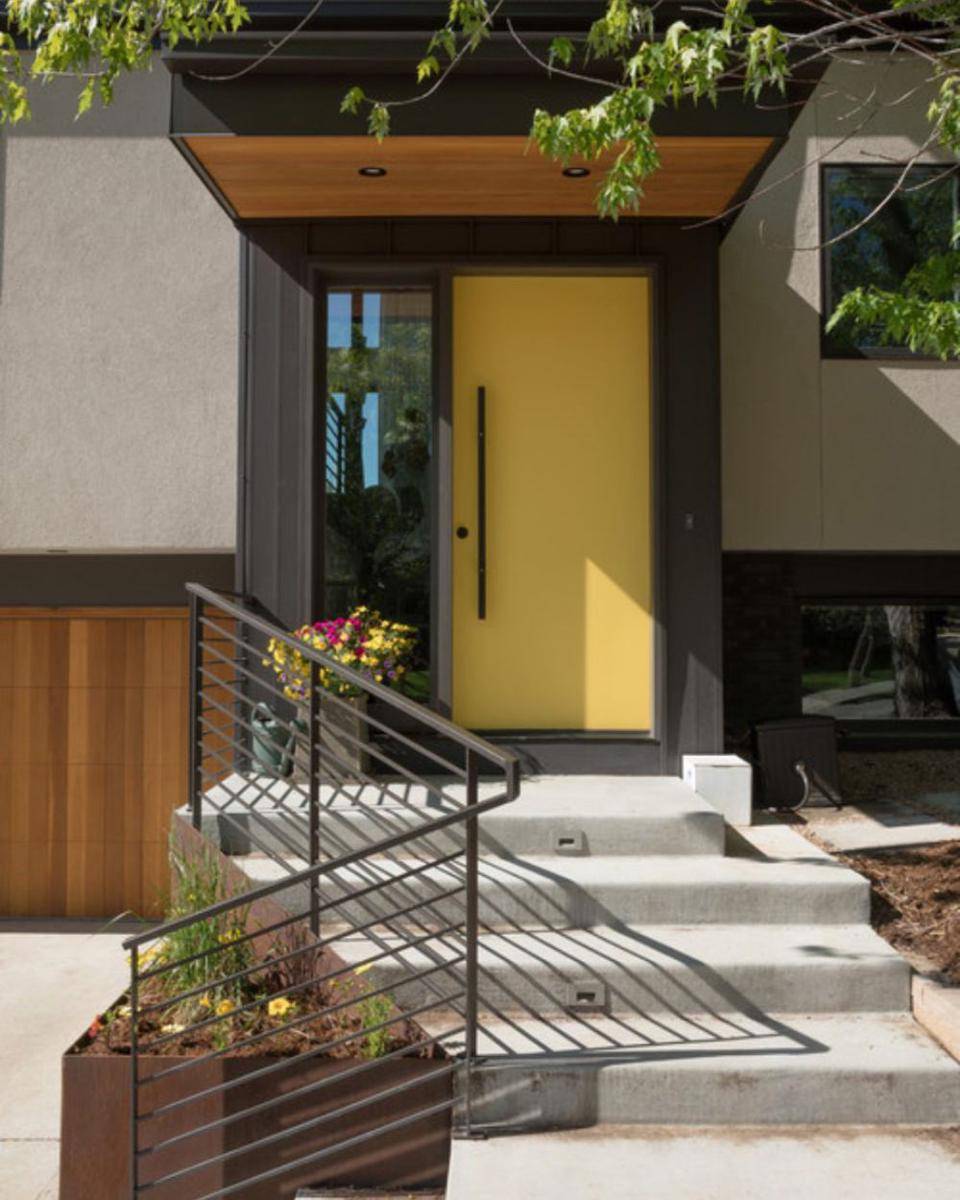 ilustrasi pintu utama untuk rumah minimalis (houzz.co.nz)