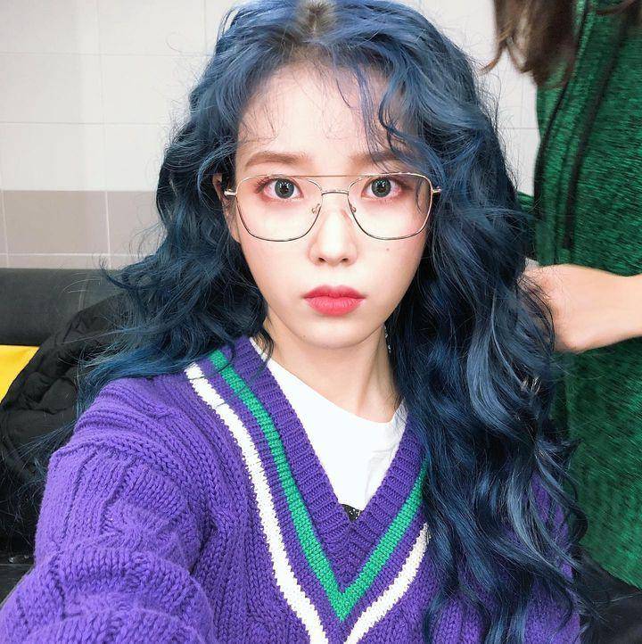 hairstyle ala IU (instagram.com/dlwlrma)