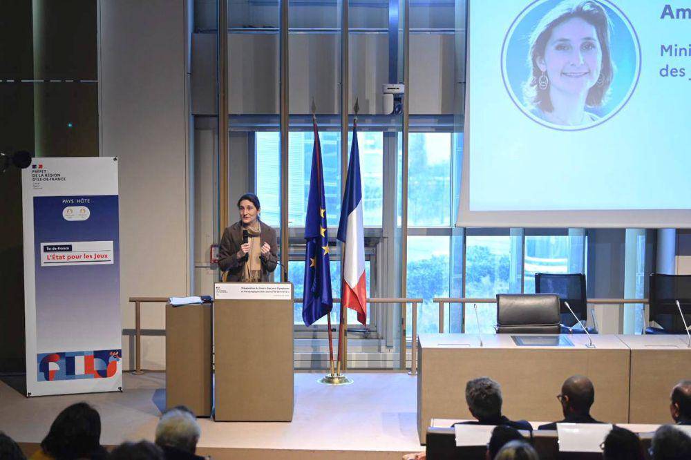 Menteri Pendidikan Prancis Amelie Oudea-Castera (Twitter/com/Amélie Oudéa-Castéra)