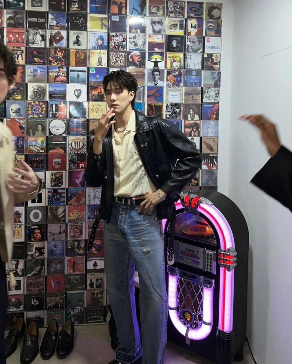 mix and match outer ala Nani Hirunkit (instagram.com/hirunkit_)