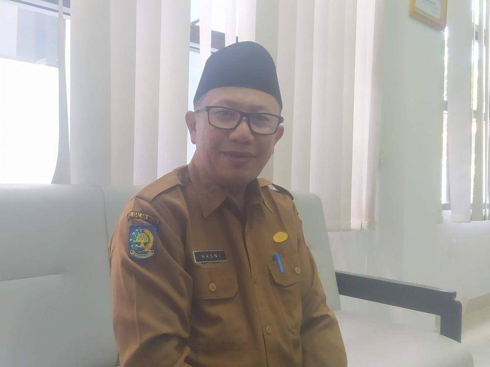 Pj. Sekda Lotim, H. Hasni (IDN Times/Ruhaili)