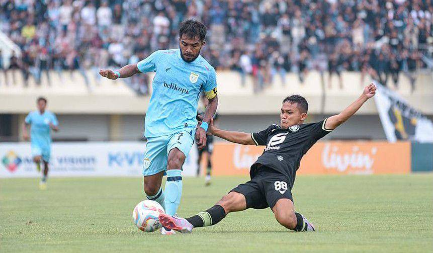 Persela dalam laga menghadapi FC Bekasi City pada pekan ke-2 babak 12 besar Liga 2 2023/2024. (instagram.com/perselafc)