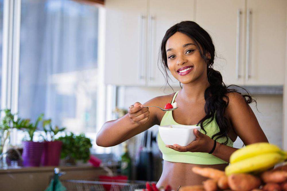 ilustrasi wanita diet sehat (pexels.com/Nathan Cowley)