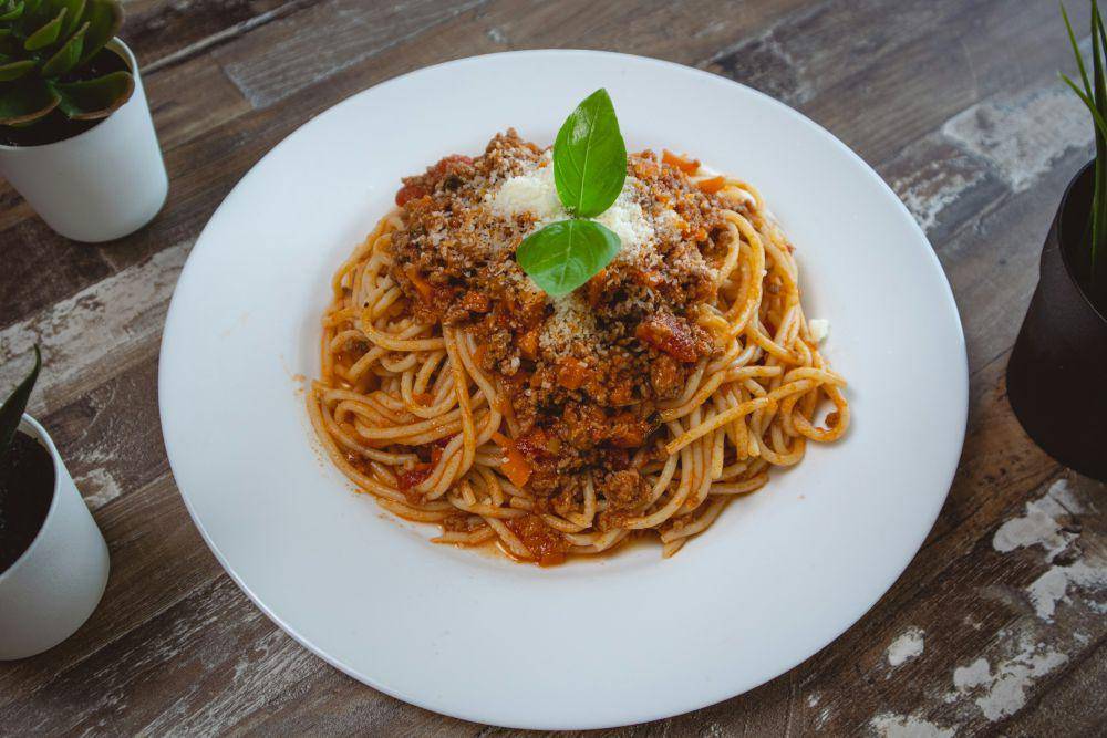ilustrasi spaghetti (unsplash.com/Homescreenify)