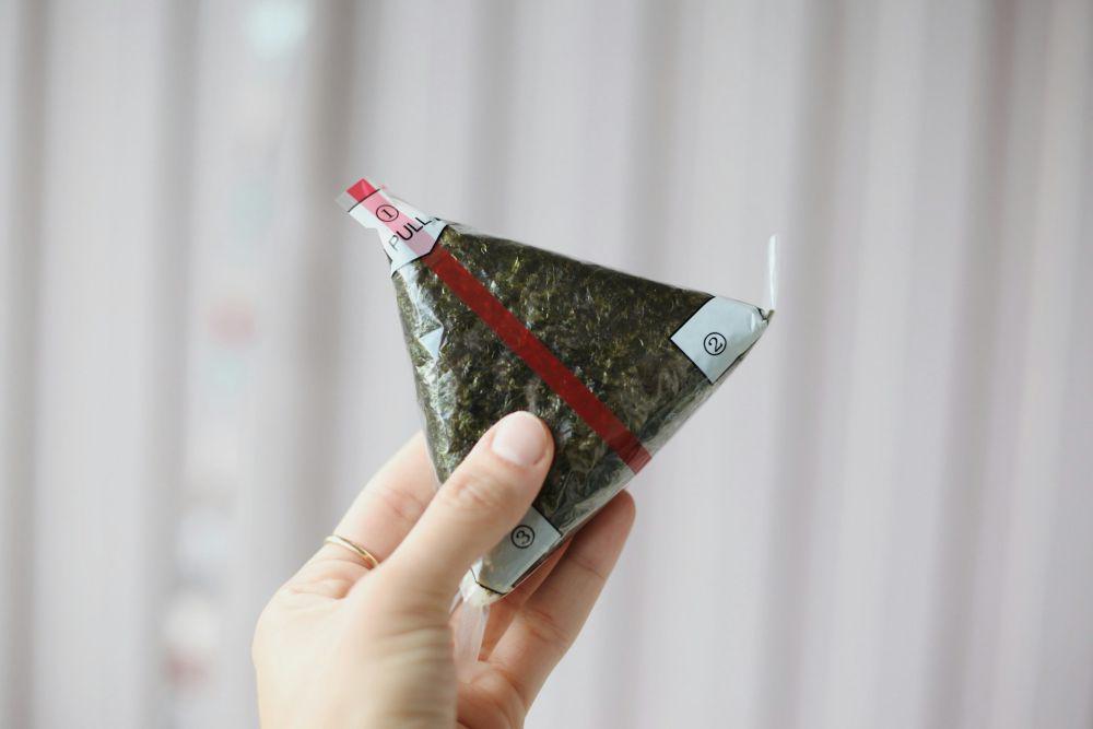 ilustrasi onigiri (unsplash.com/Samia Liamani)