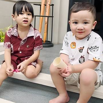 potret Cipung nongkrong sambil ngopi (YouTube.com/Rans Entertainment)