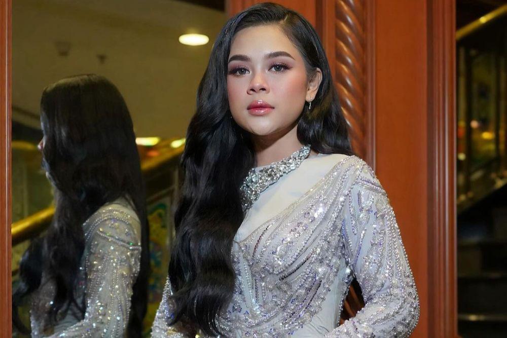 7 Momen Melly Lee di Pesta Resepsi Pangeran Mateen dan Anisha