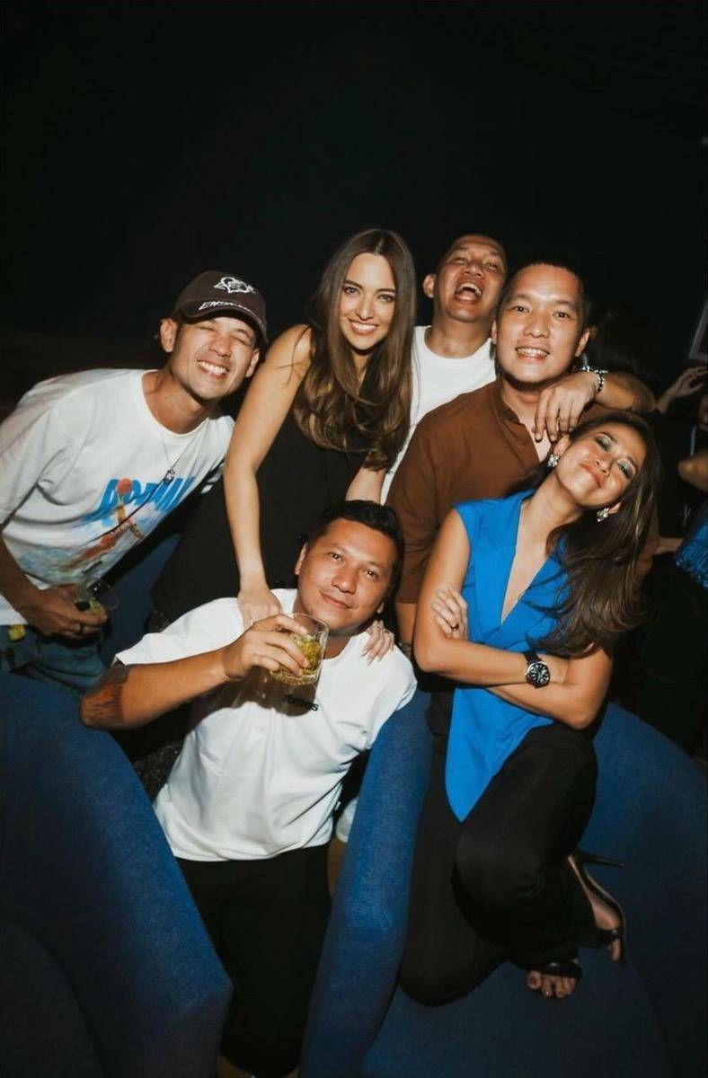 potret artis di ulang tahun kakak ipar Nia Ramadhani (instagram.com/gitajanu)