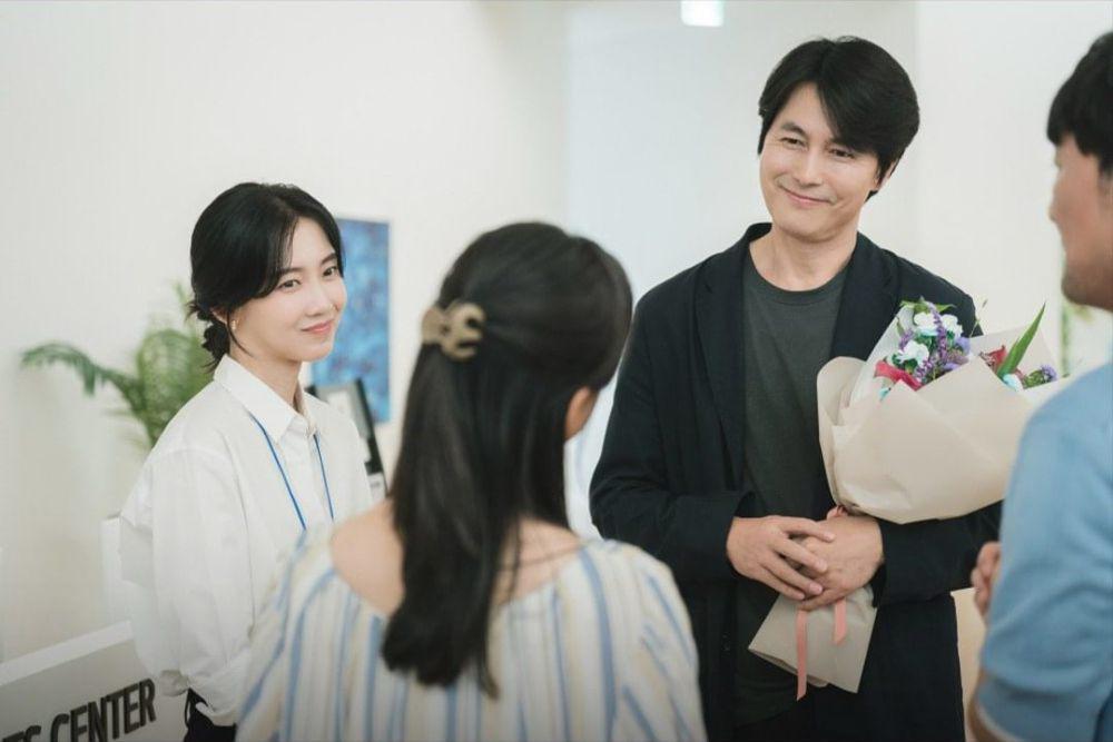 6 Support System Cha Jin Woo di Tell Me That You Love Me