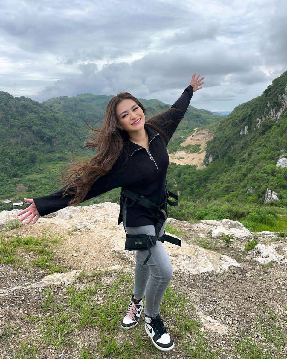potret Nathalie Holscher (instagram.com/nathalieholscher)