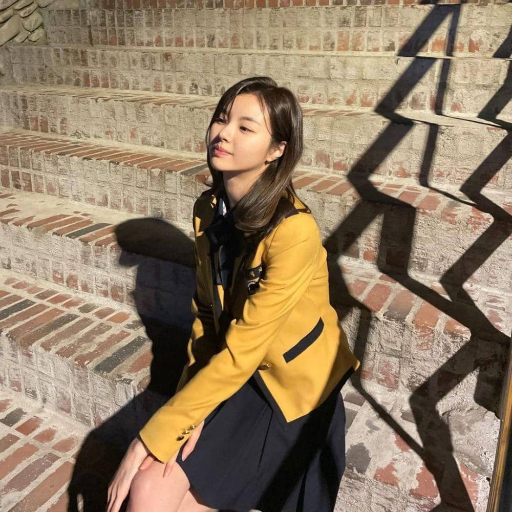 potret Hong Ye Ji (instagram.com/red._.yeji_)