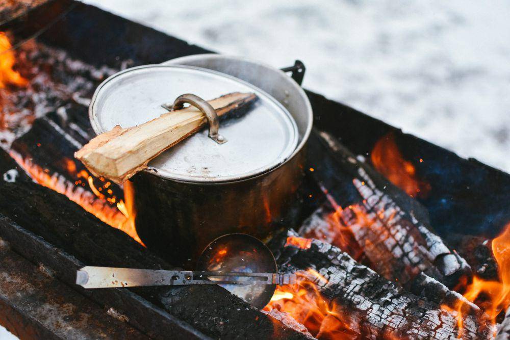 ilustrasi dapur umum (unsplash.com/Alexey Ruban)